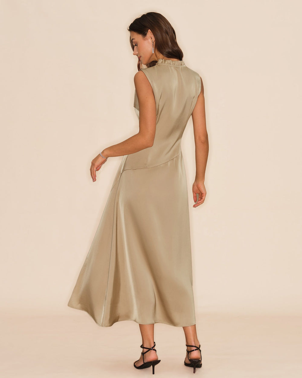 Vestido Blair | Elegancia en Satén Tono Durazno