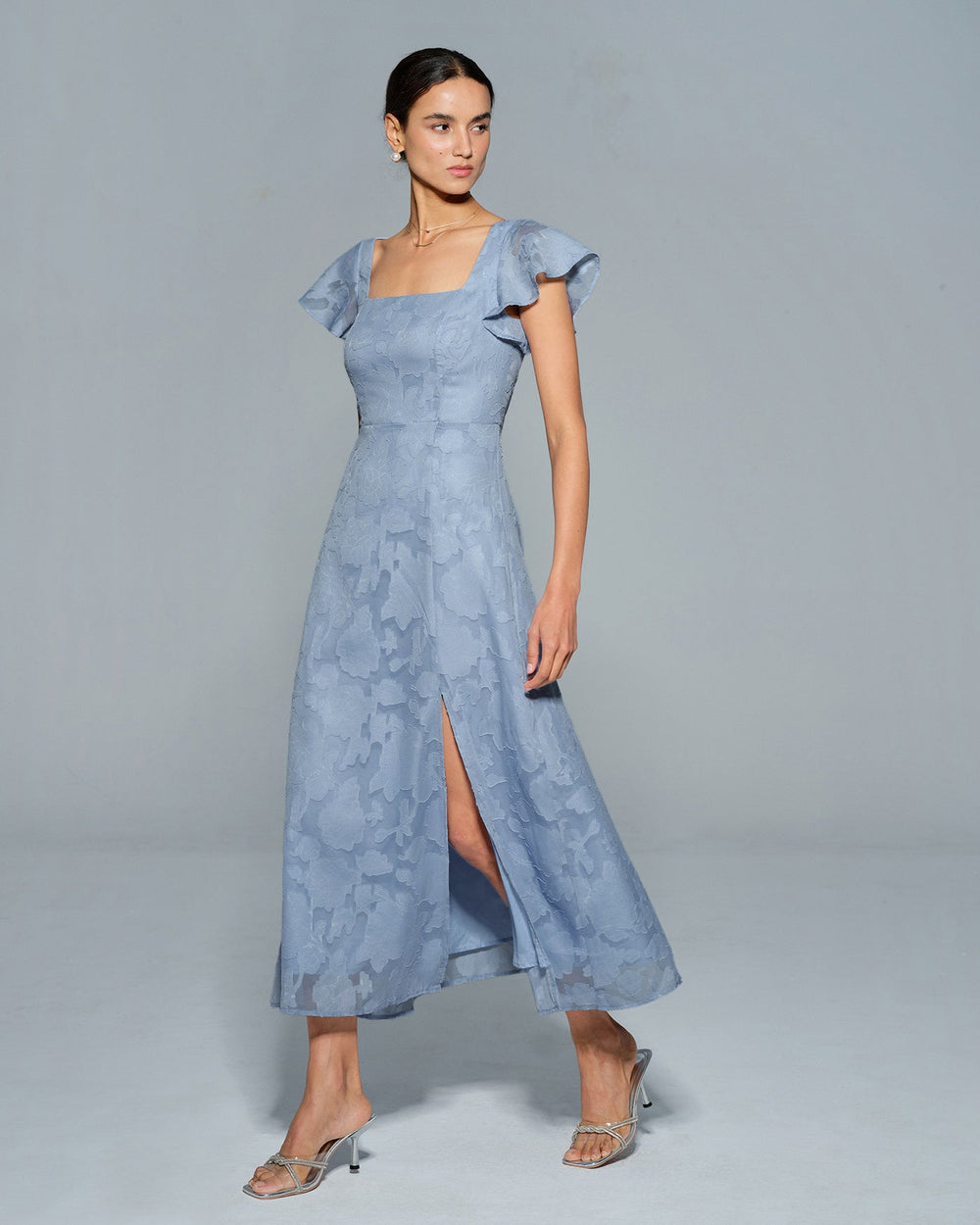 Vestido Emilia | Elegancia en Satén Tono Azul