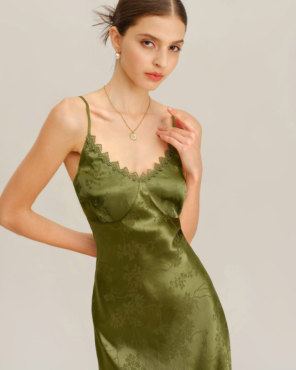 Vestido Miranda | Elegancia en Jacquard Tono Verde