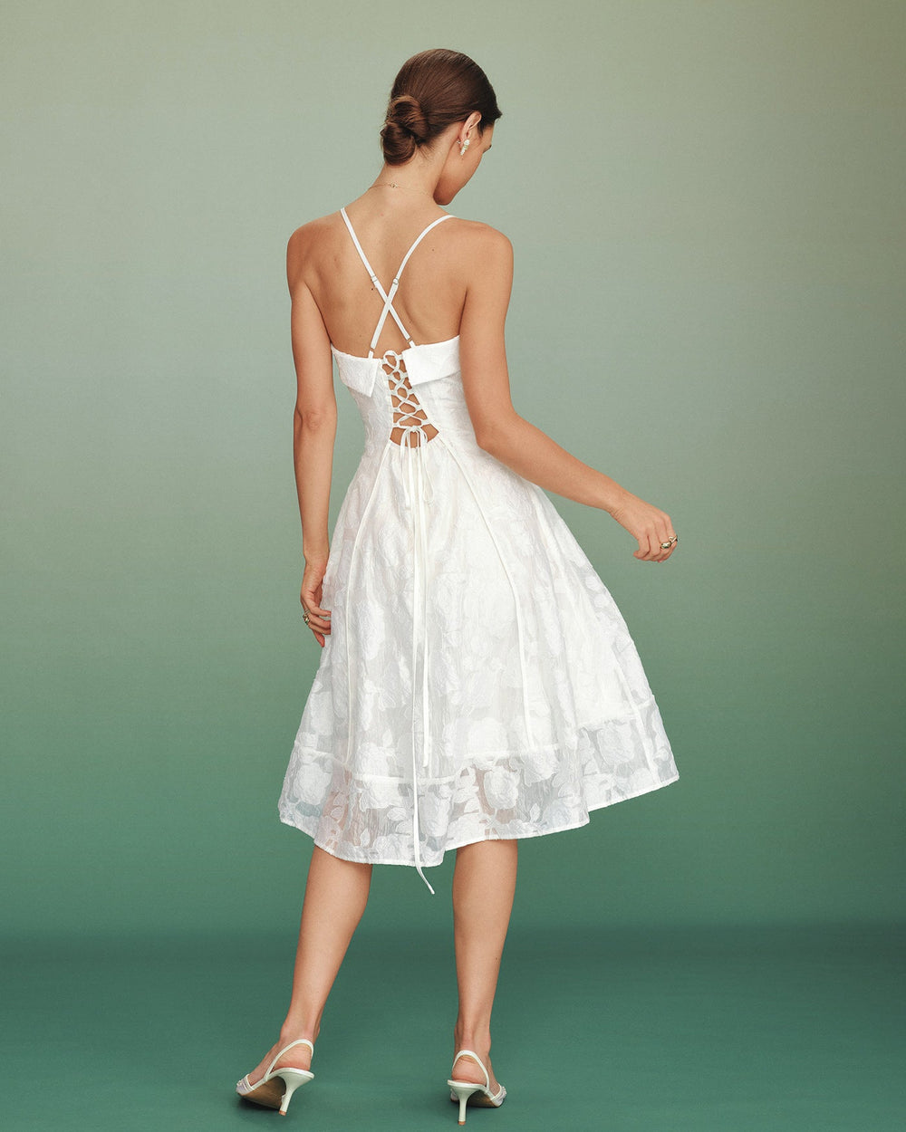Vestido Sofía | Elegancia en Jacquard Tono Blanco