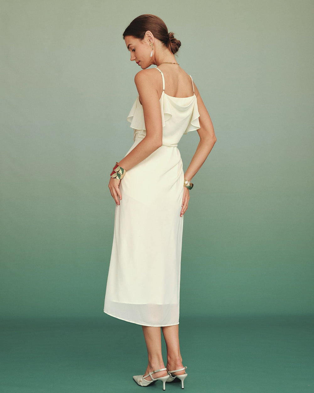 Vestido Emilia | Elegancia en Gasa Tono Durazno