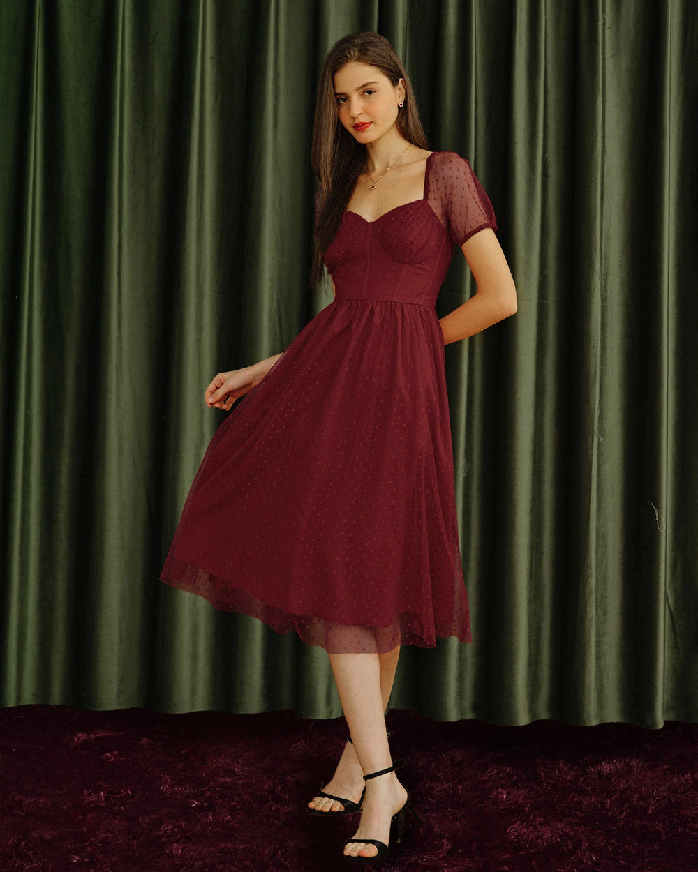 Vestido Blair | Elegancia en Satén Tono Rojo