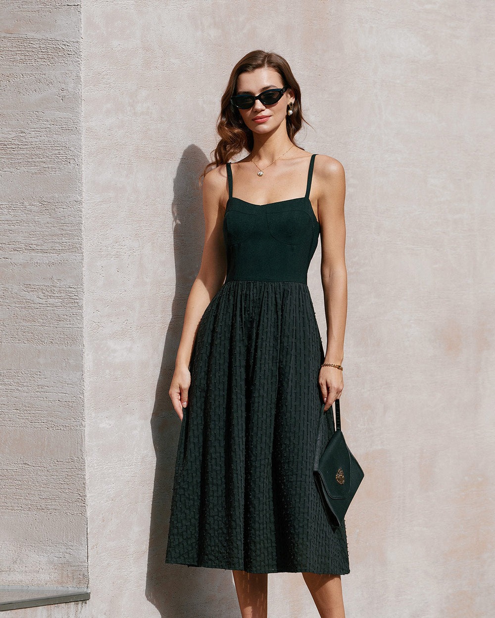 Vestido Carlota | Elegancia en Satén Tono Negro