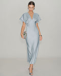 Vestido Antonella | Elegancia en Satén Tono Azul
