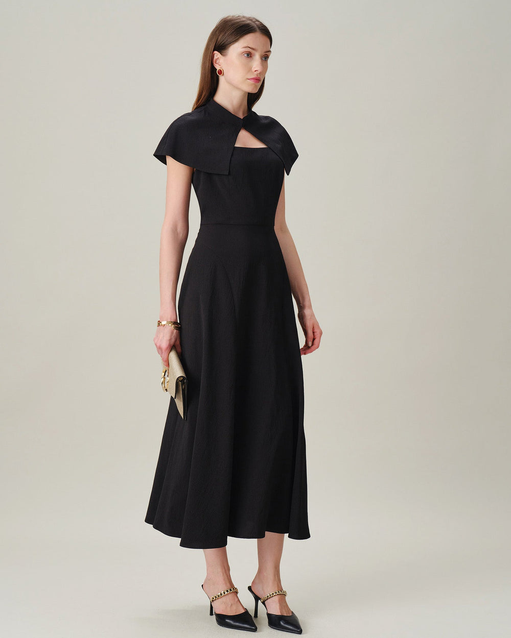 Vestido Catalina | Elegancia en Satén Tono Negro