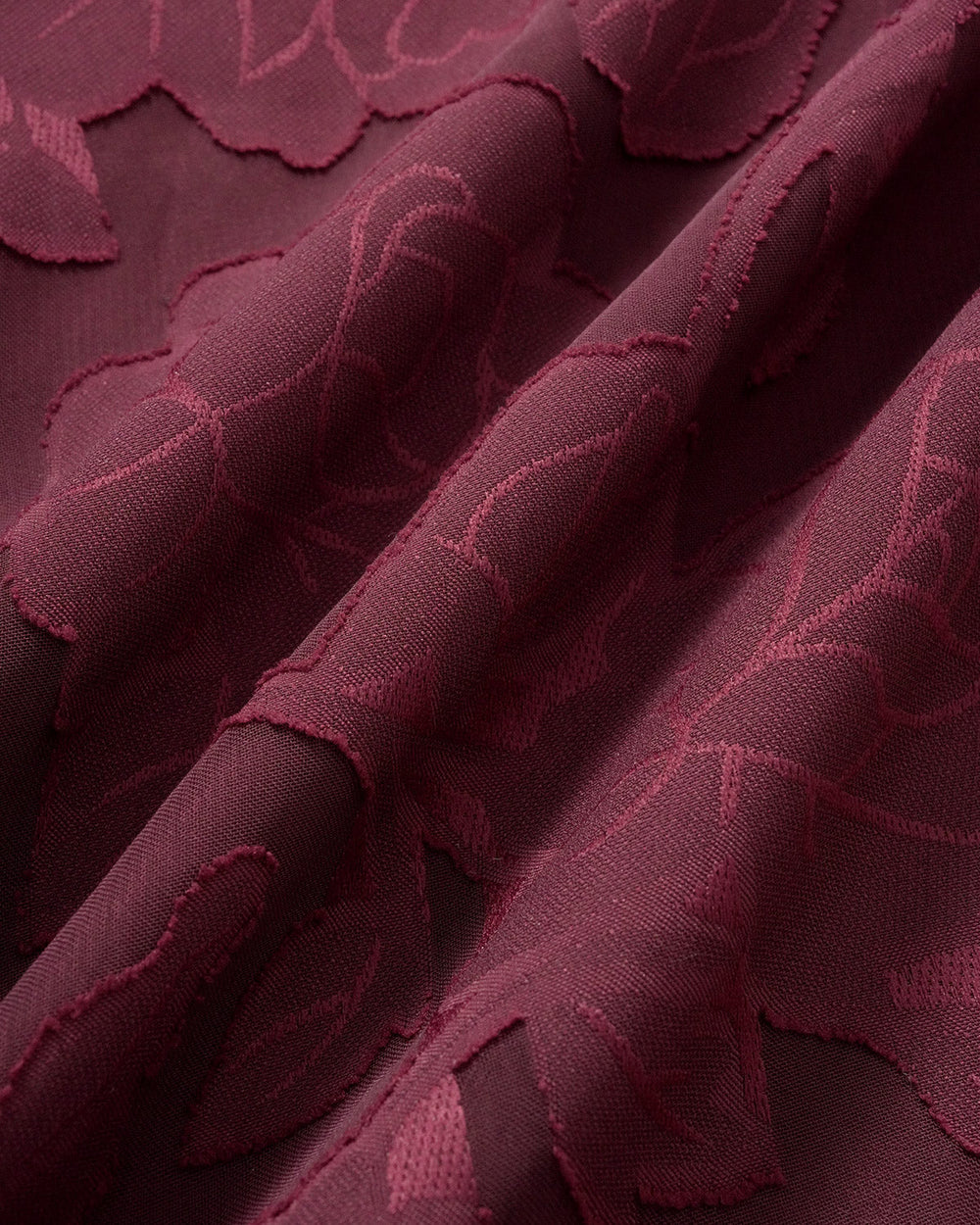 Vestido Martina | Elegancia en Jacquard Tono Vino