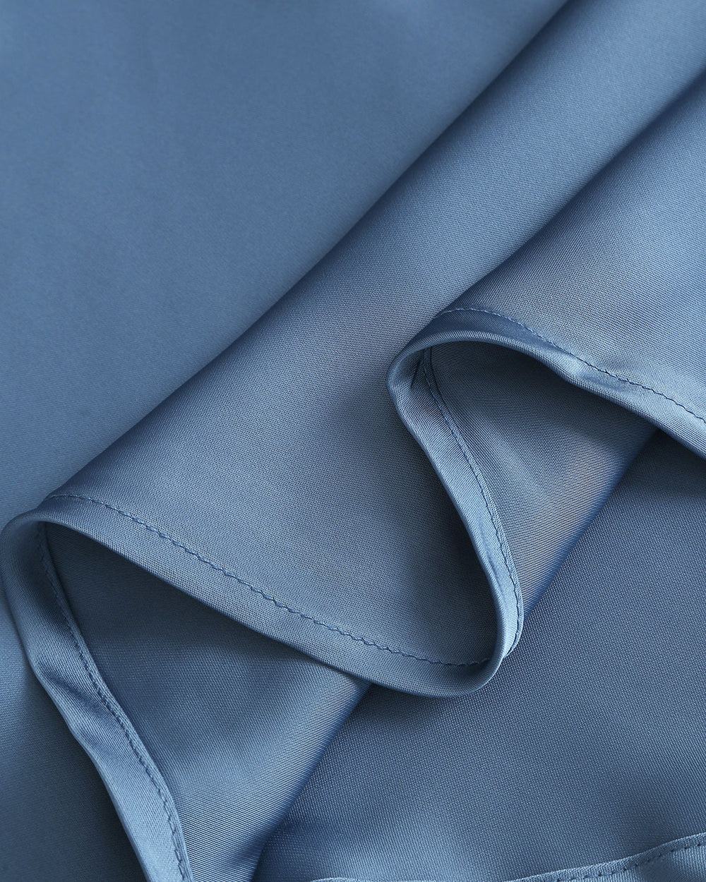 Vestido Ginevra | Elegancia en Satén Tono Azul