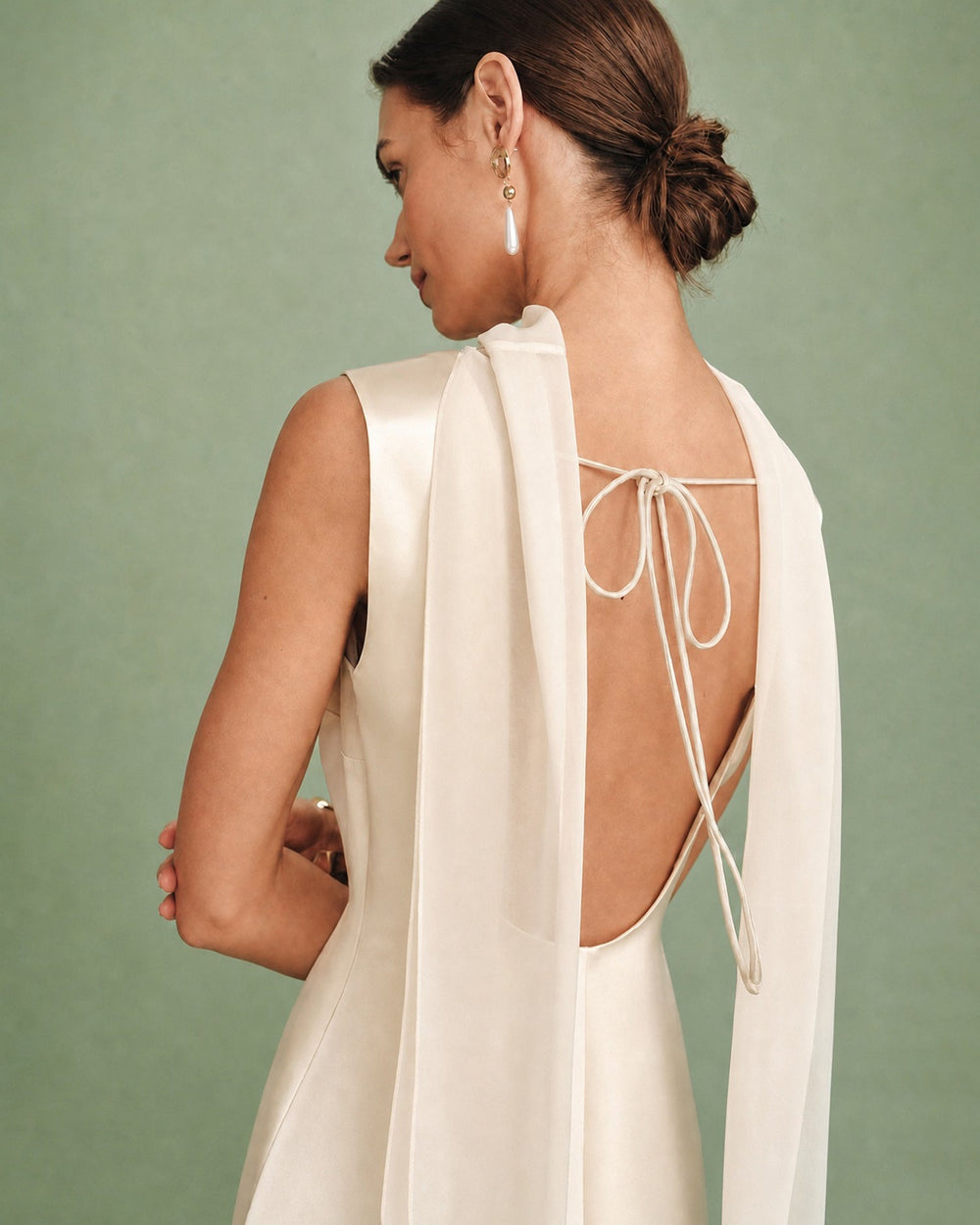 Vestido Isabella | Elegancia en Satén Tono Durazno