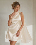 Vestido Isabella | Elegancia en Satén Tono Durazno