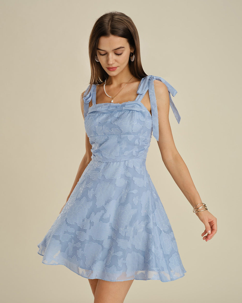 Vestido Victoria | Elegancia en Jacquard Tono Azul