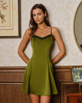 Vestido Luciana | Elegancia en Satén Tono Verde